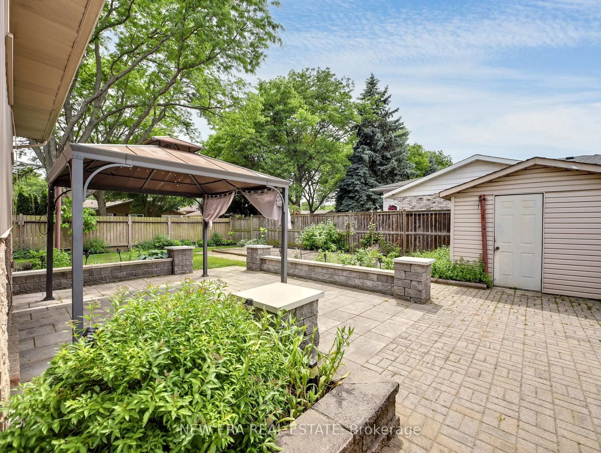 Photo 38 of 3311 Fairway Road, Niagara Falls, Casey — HOMEH