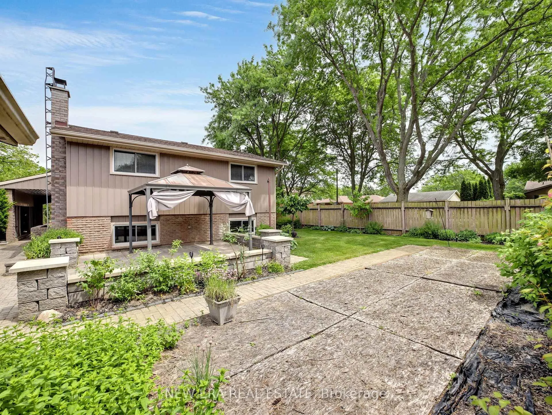 Photo 39 of 3311 Fairway Road, Niagara Falls, Casey — HOMEH