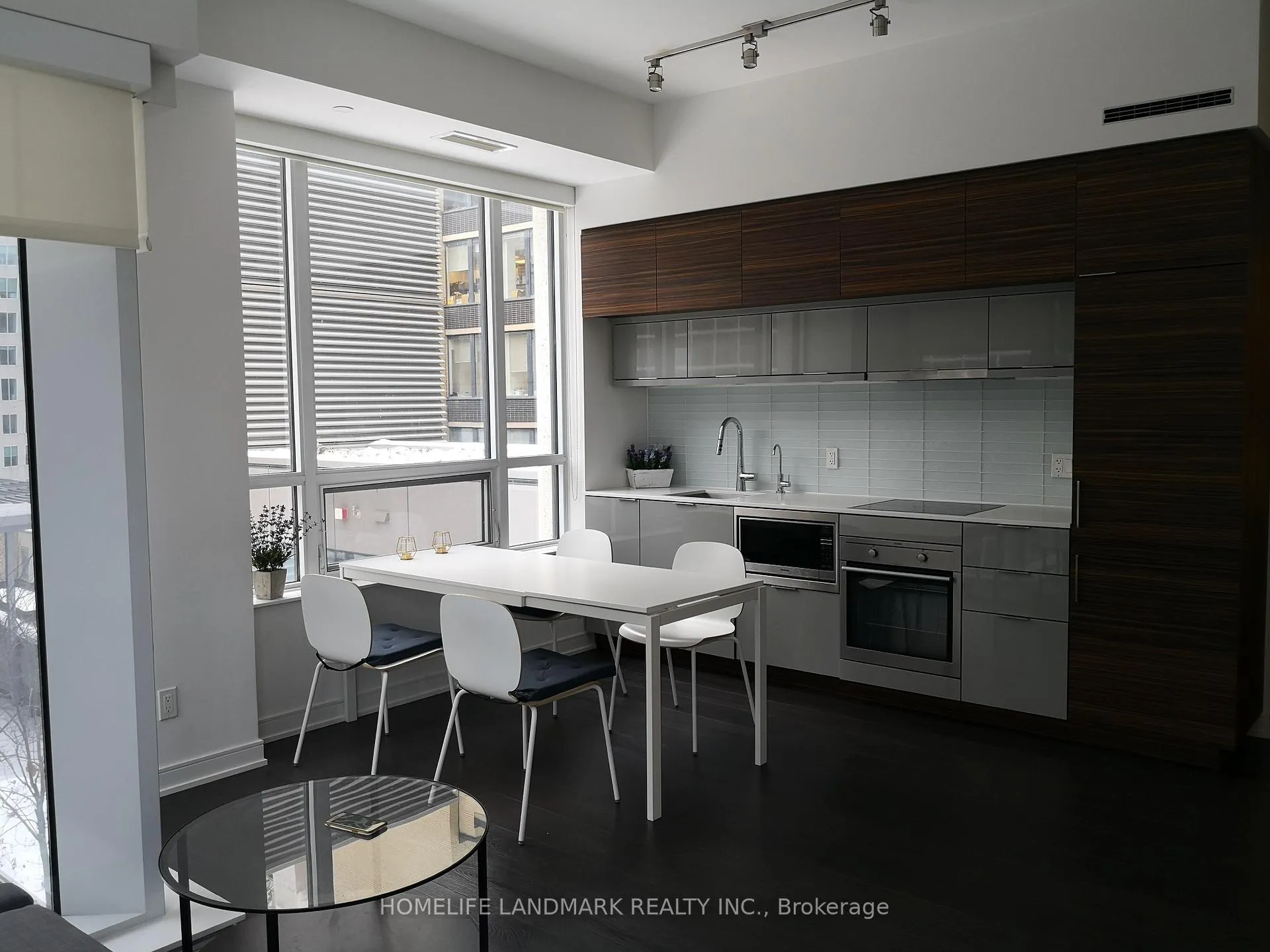 Photo 2 of Unit 711, 88 Scott Street, Toronto, Church-Yonge Corridor — HOMEH