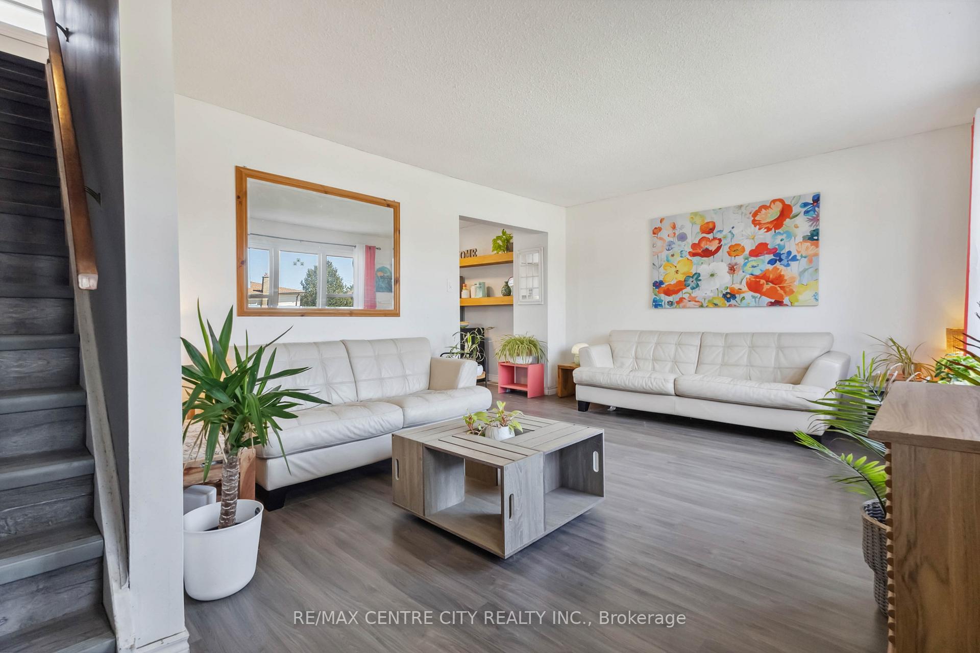 Photo 10 of 157 Highview Drive, St. Thomas — HOMEH