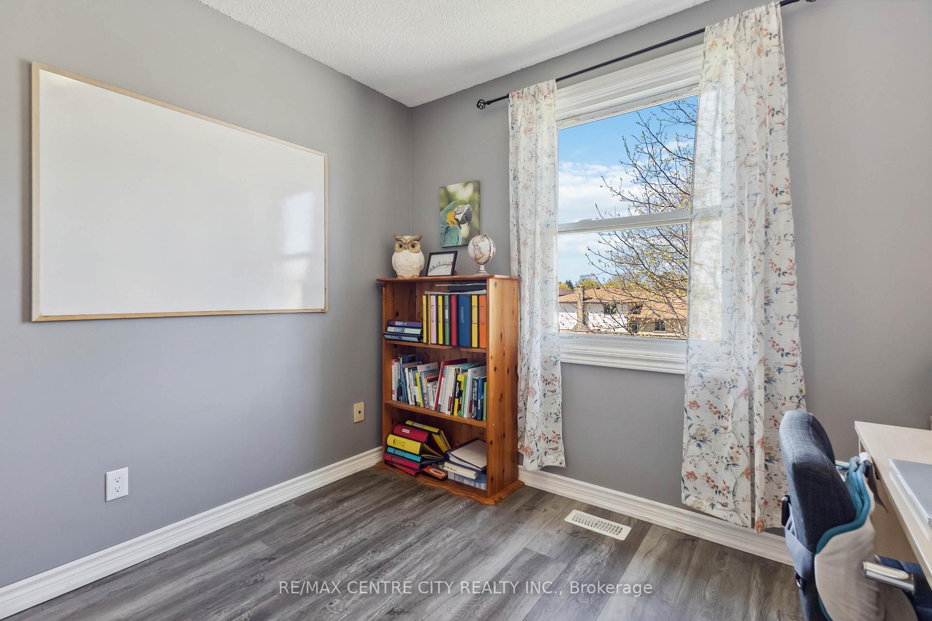 Photo 32 of 157 Highview Drive, St. Thomas — HOMEH