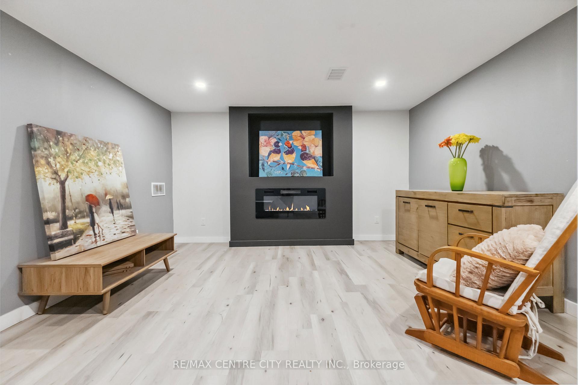 Photo 35 of 157 Highview Drive, St. Thomas — HOMEH