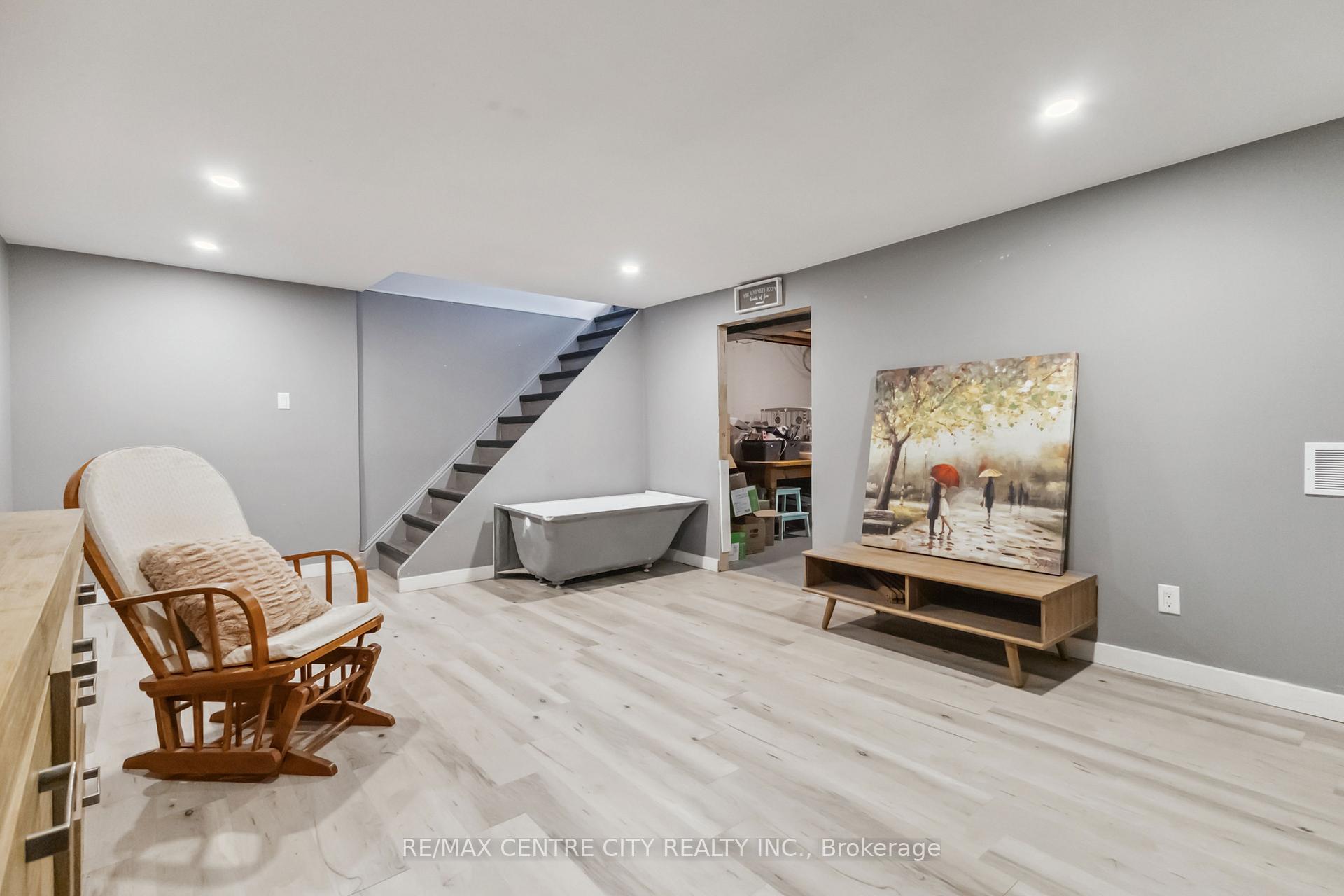 Photo 37 of 157 Highview Drive, St. Thomas — HOMEH
