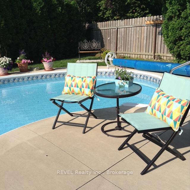 Photo 25 of 6 Lakebreeze Crescent, St. Catharines, Lakeshore — HOMEH