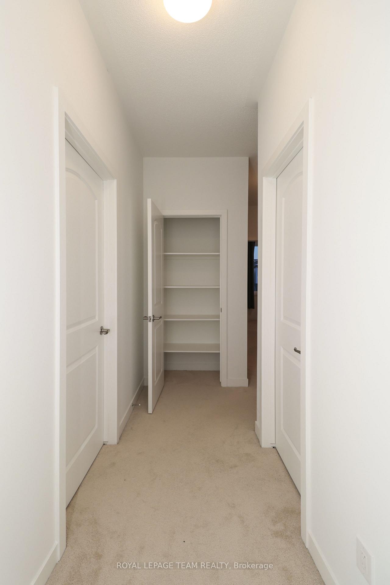 Photo 12 of 310 Crossway Terrace, Ottawa, Stittsville (North) — HOMEH