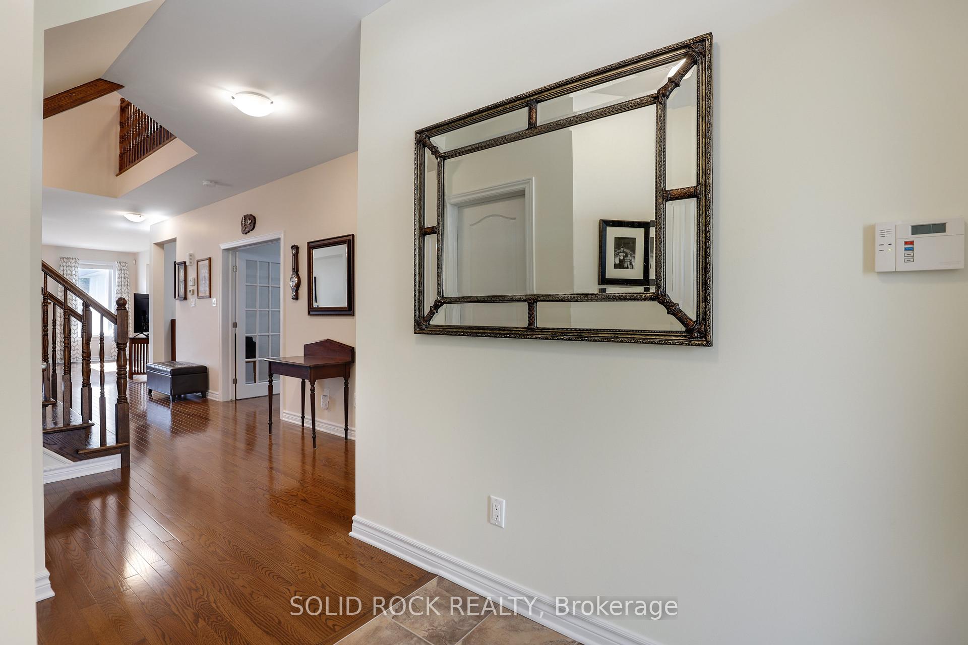 Photo 4 of 706 Wrangler Circle, Ottawa, Stittsville (North) — HOMEH
