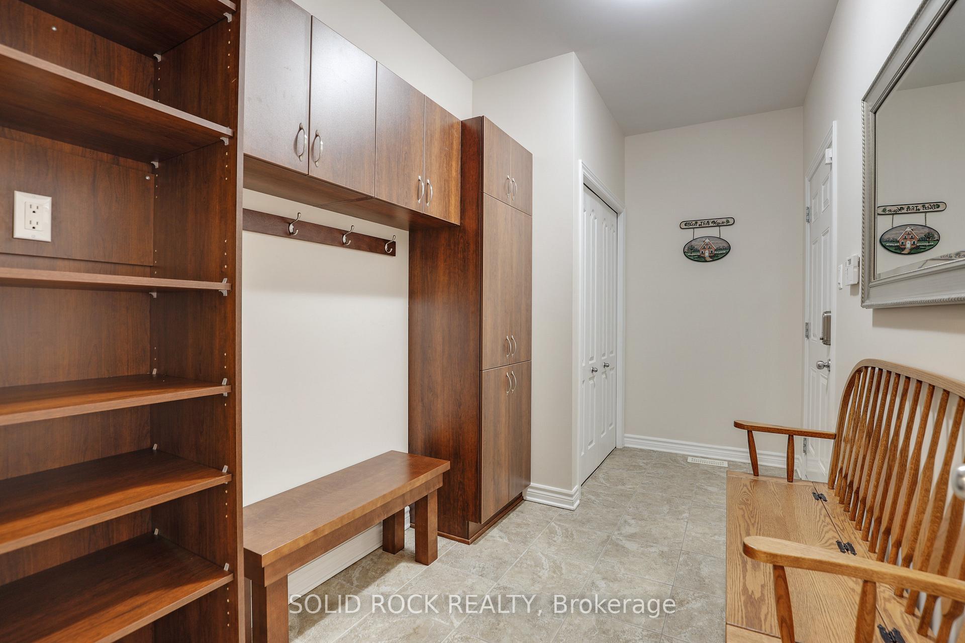 Photo 7 of 706 Wrangler Circle, Ottawa, Stittsville (North) — HOMEH
