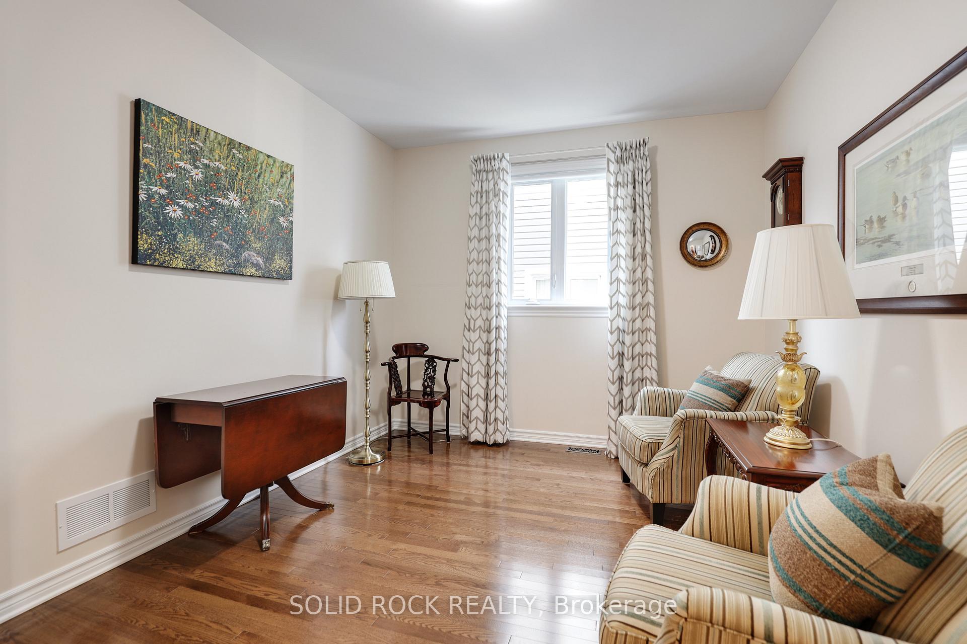 Photo 9 of 706 Wrangler Circle, Ottawa, Stittsville (North) — HOMEH