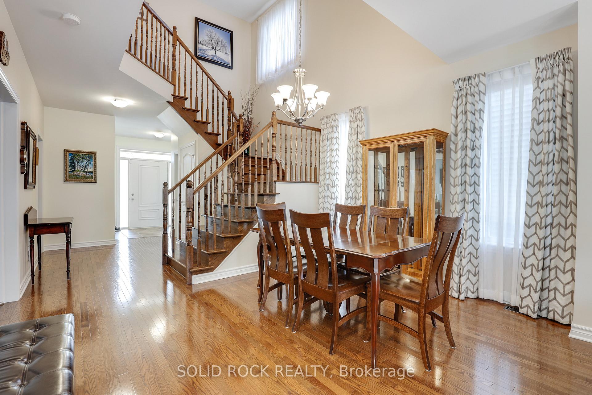 Photo 11 of 706 Wrangler Circle, Ottawa, Stittsville (North) — HOMEH