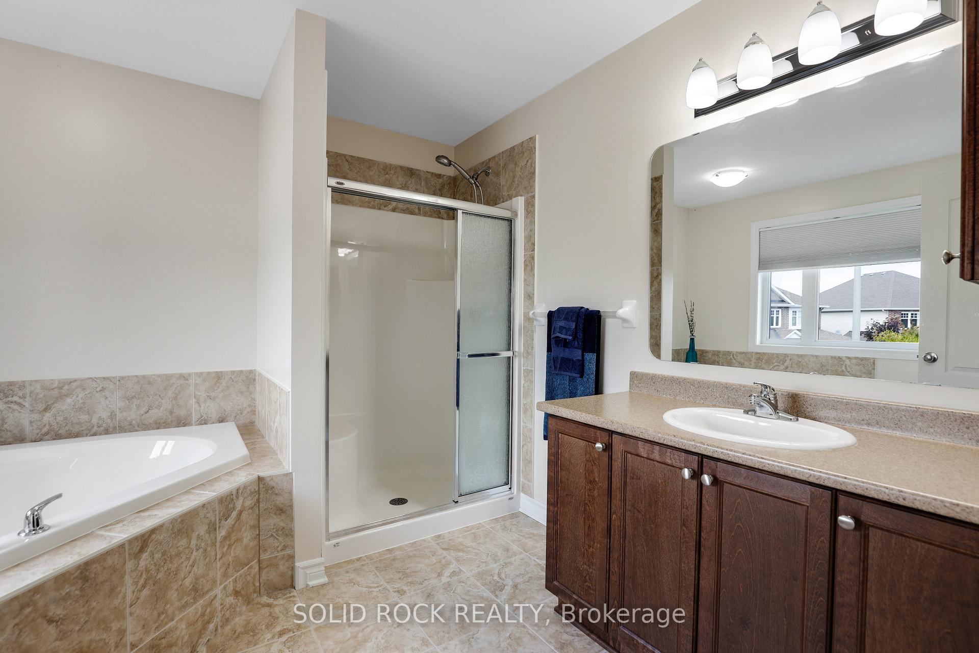 Photo 24 of 706 Wrangler Circle, Ottawa, Stittsville (North) — HOMEH