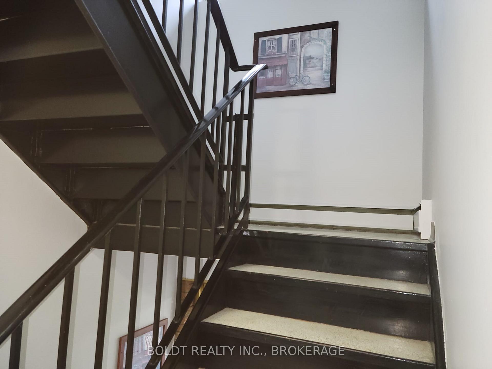 Photo 9 of 184 Linwell Road, St. Catharines, Lakeport — HOMEH