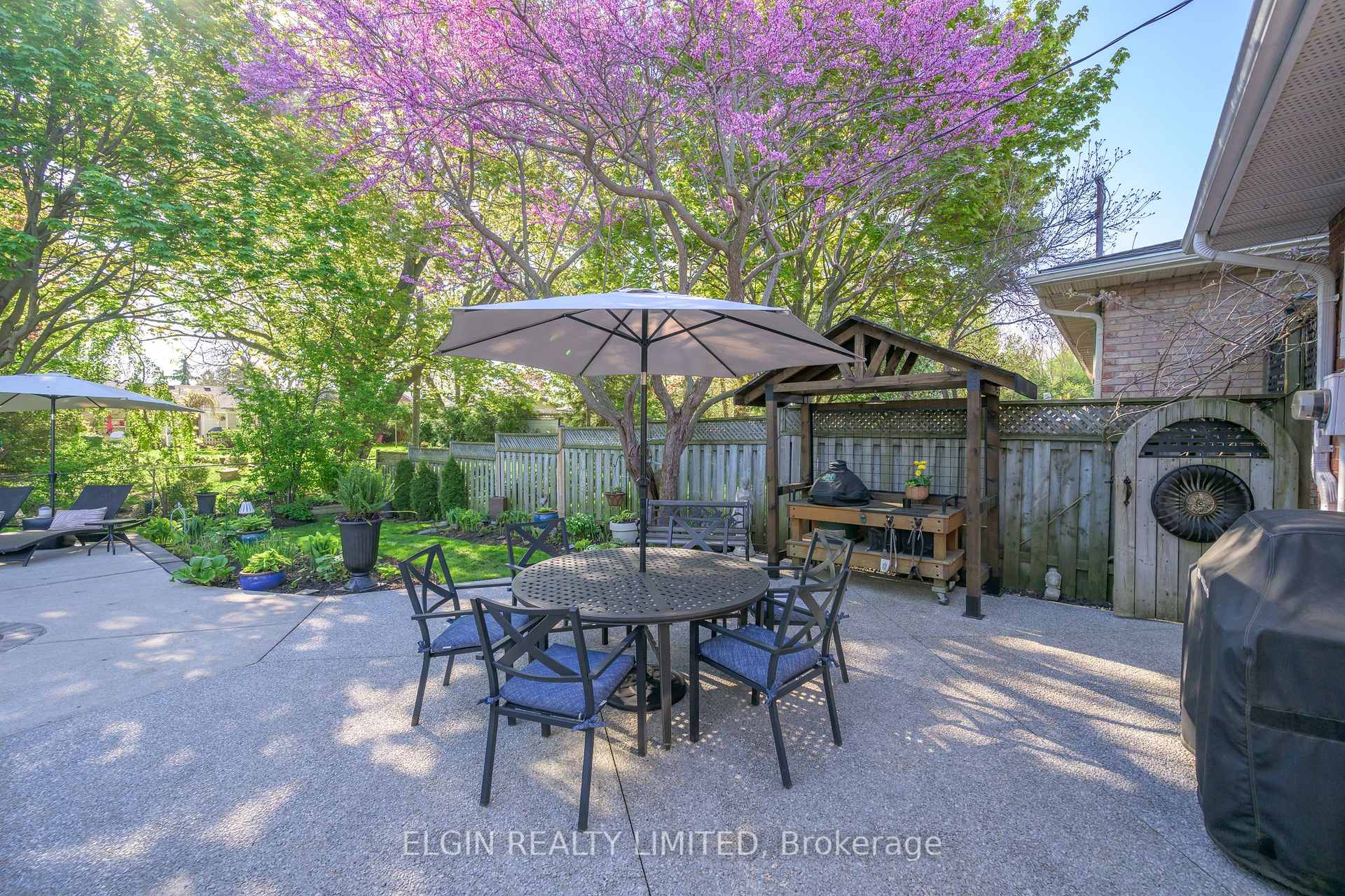 Photo 8 of 36 Luton Crescent, St. Thomas — HOMEH