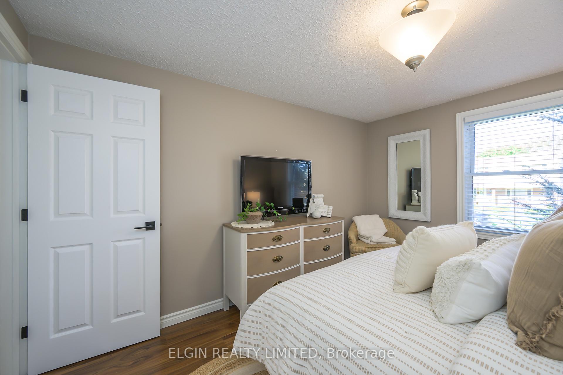 Photo 27 of 36 Luton Crescent, St. Thomas — HOMEH