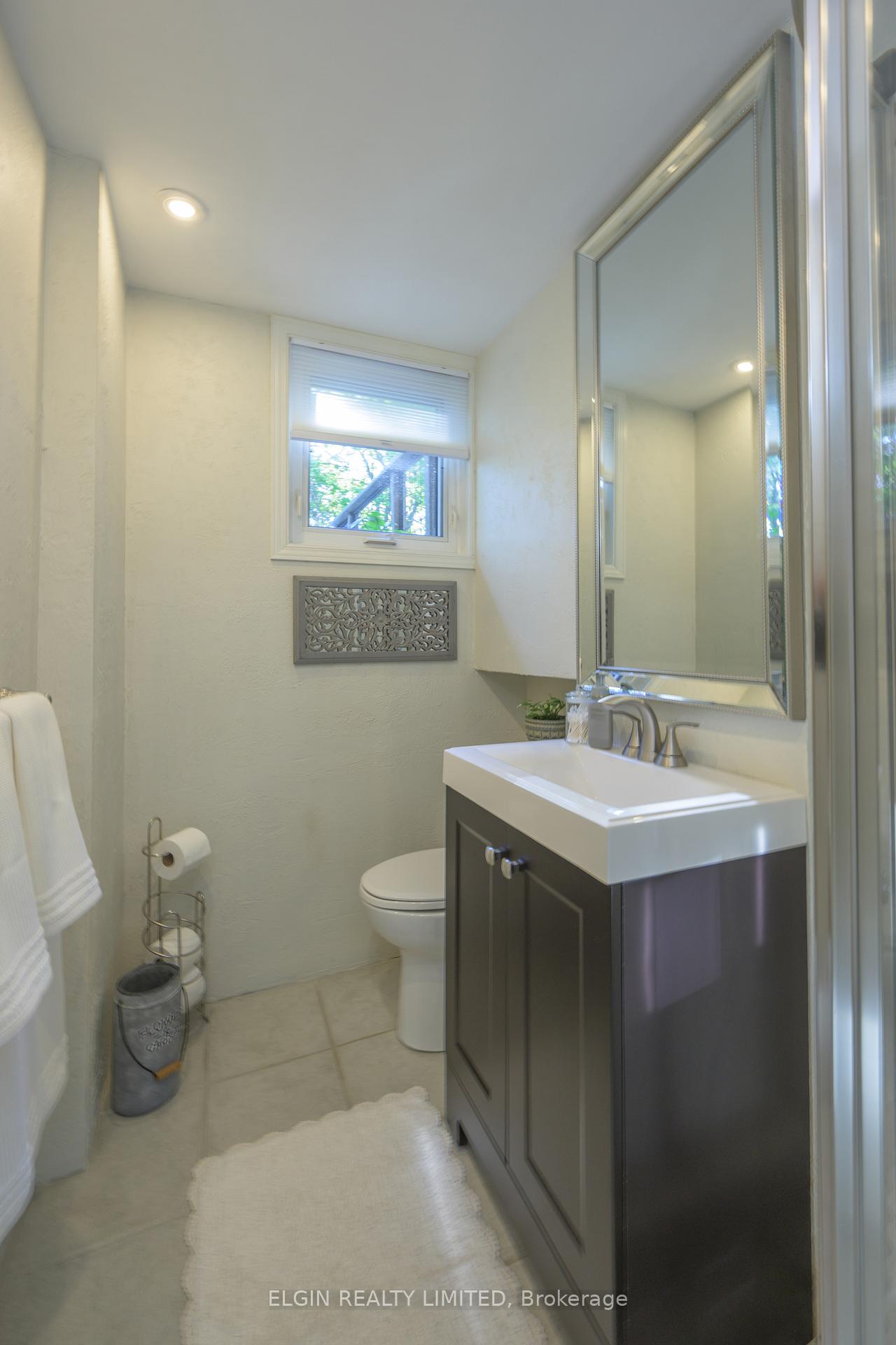 Photo 35 of 36 Luton Crescent, St. Thomas — HOMEH