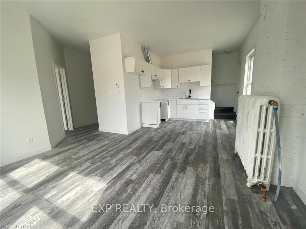 Photo 7 of Unit 201, 10 Lyman Street, St. Catharines, Downtown — HOMEH