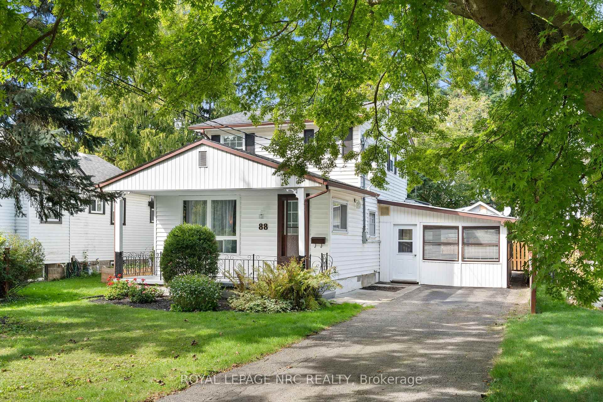 Photo 1 of 88 Bayview Drive, St. Catharines, Port Dalhousie — HOMEH