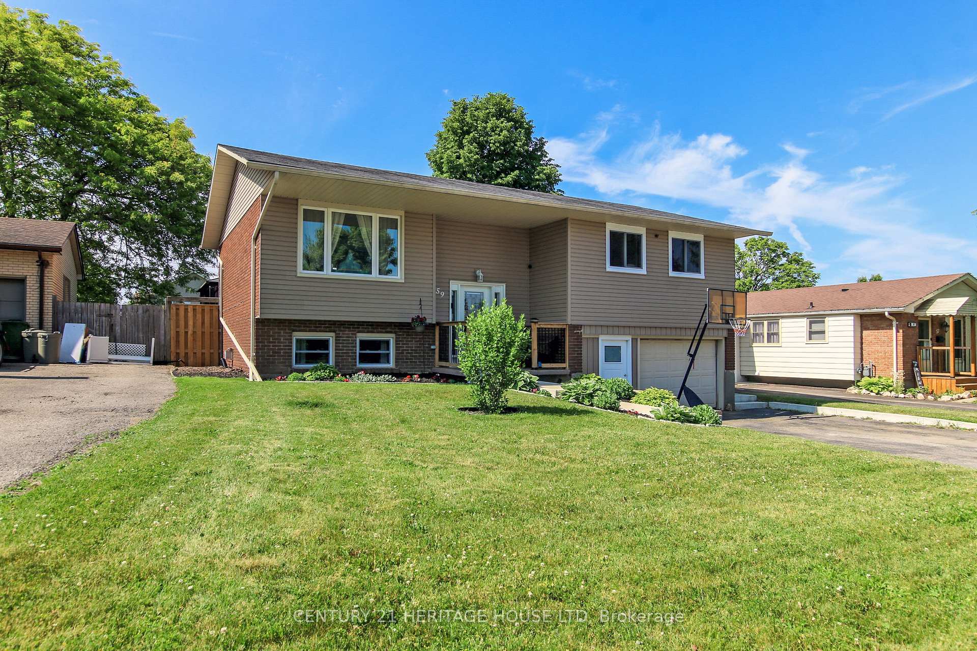 Photo 1 of 59 David Drive E, St. Thomas — HOMEH