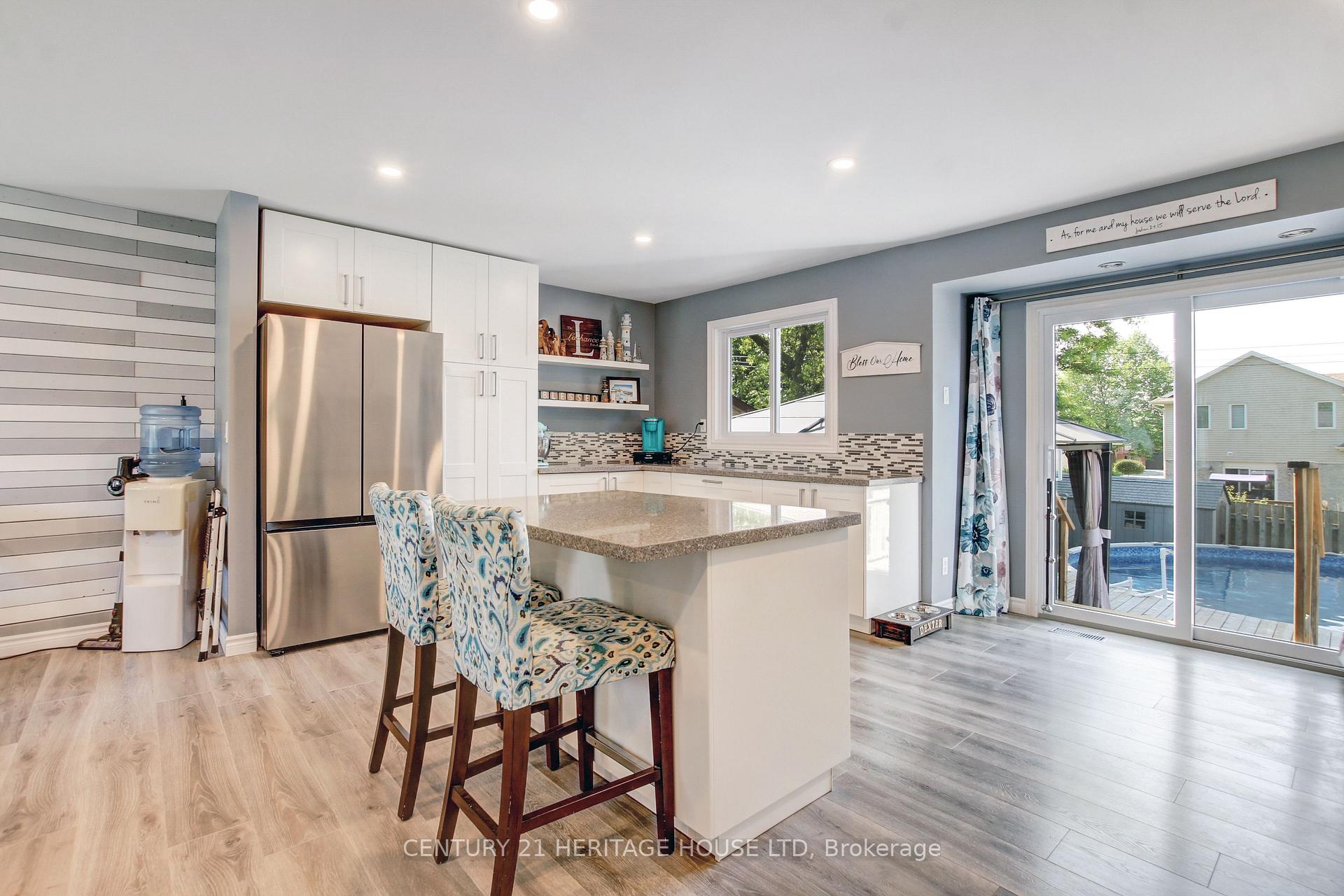 Photo 15 of 59 David Drive E, St. Thomas — HOMEH