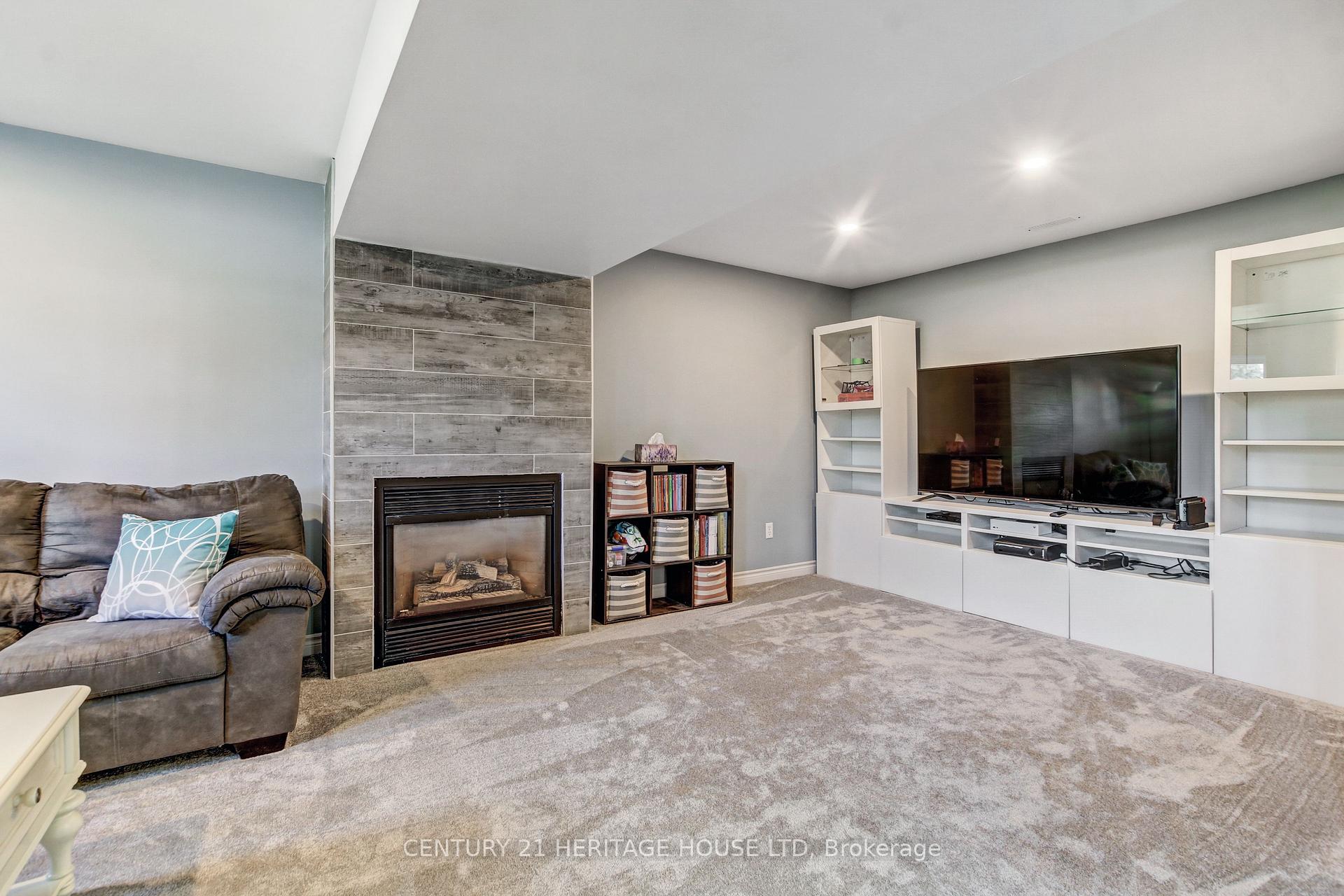 Photo 16 of 59 David Drive E, St. Thomas — HOMEH