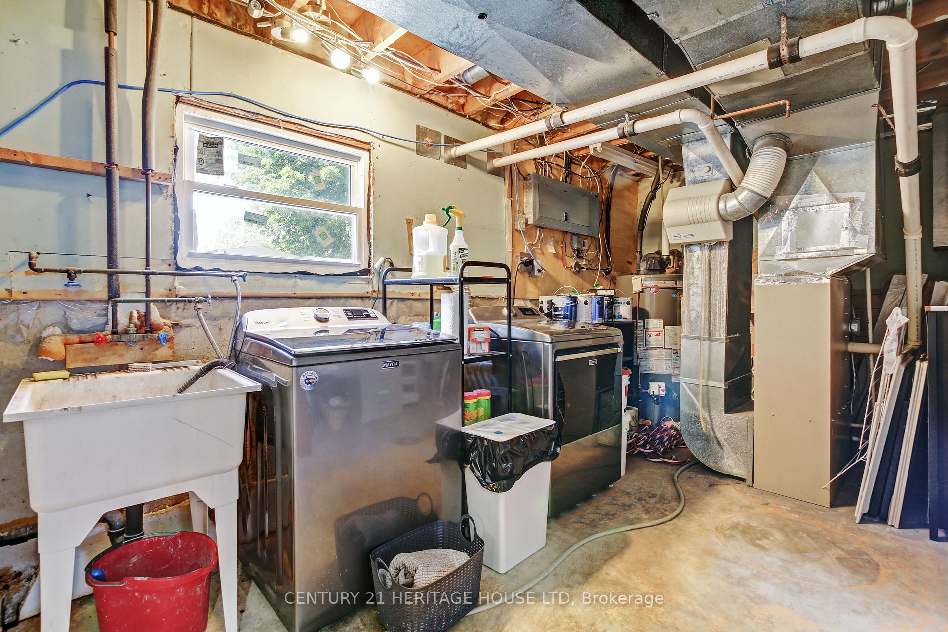 Photo 21 of 59 David Drive E, St. Thomas — HOMEH