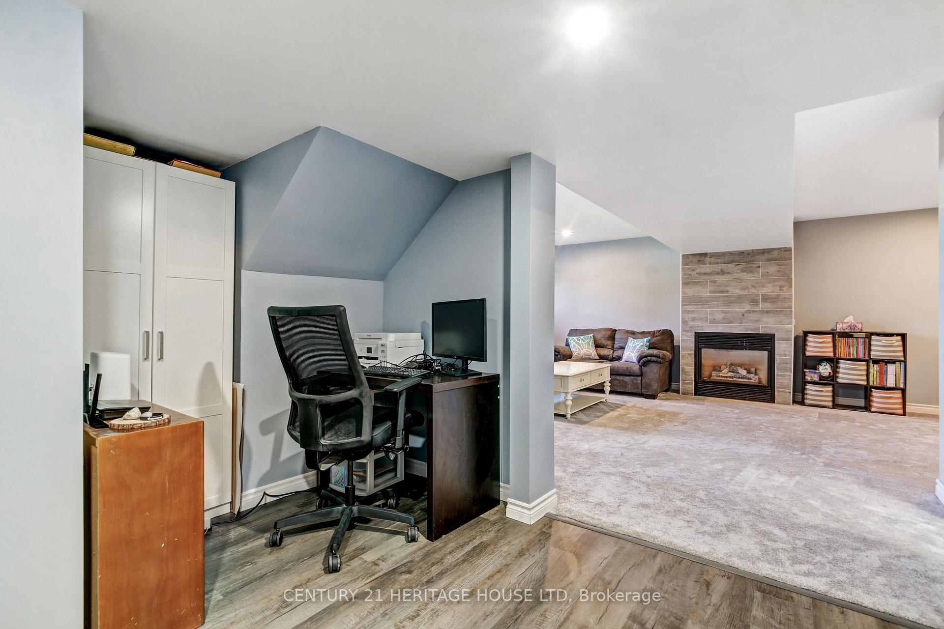 Photo 22 of 59 David Drive E, St. Thomas — HOMEH