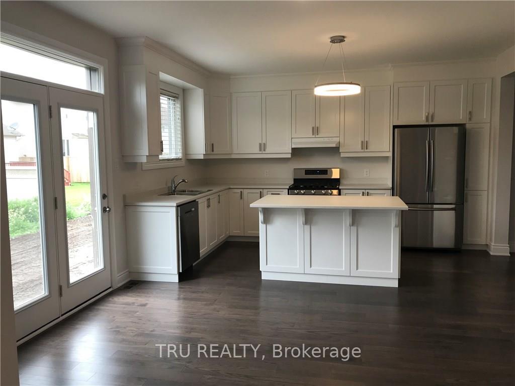 Photo 2 of 589 Parade Drive, Ottawa, Stittsville (South) — HOMEH