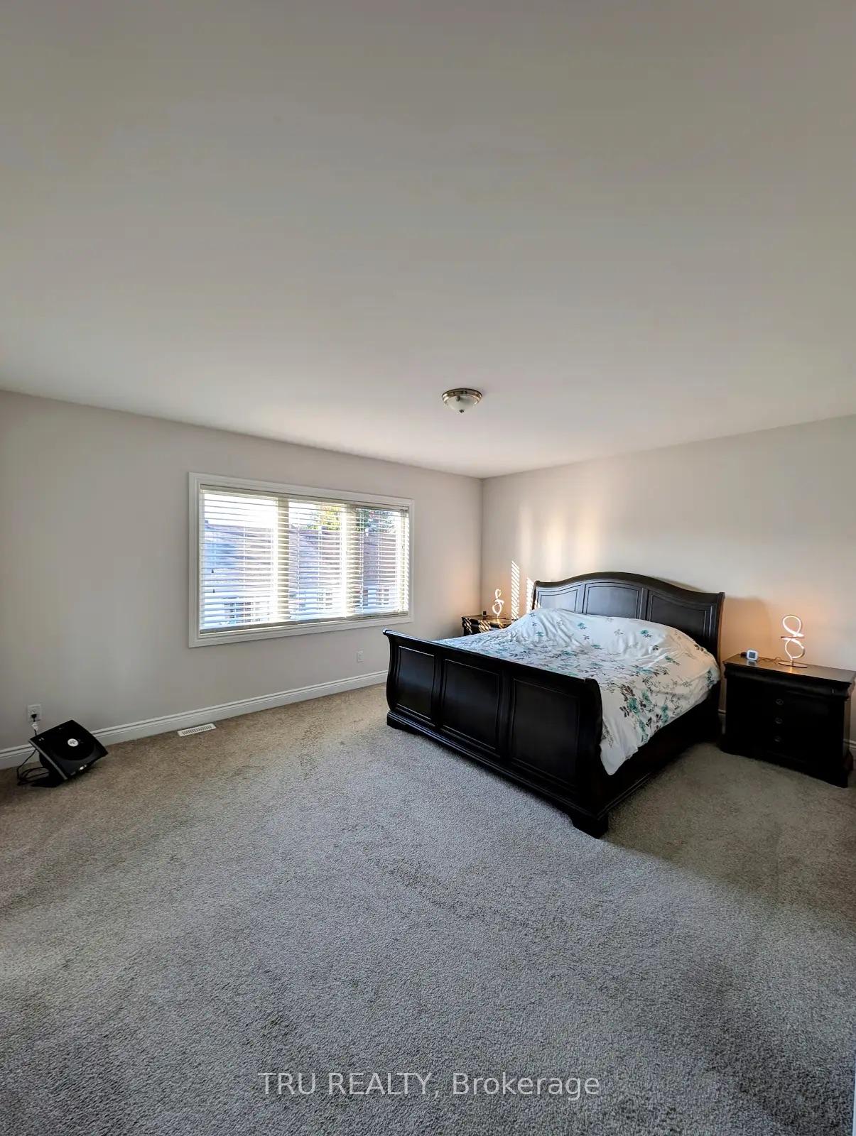Photo 4 of 589 Parade Drive, Ottawa, Stittsville (South) — HOMEH