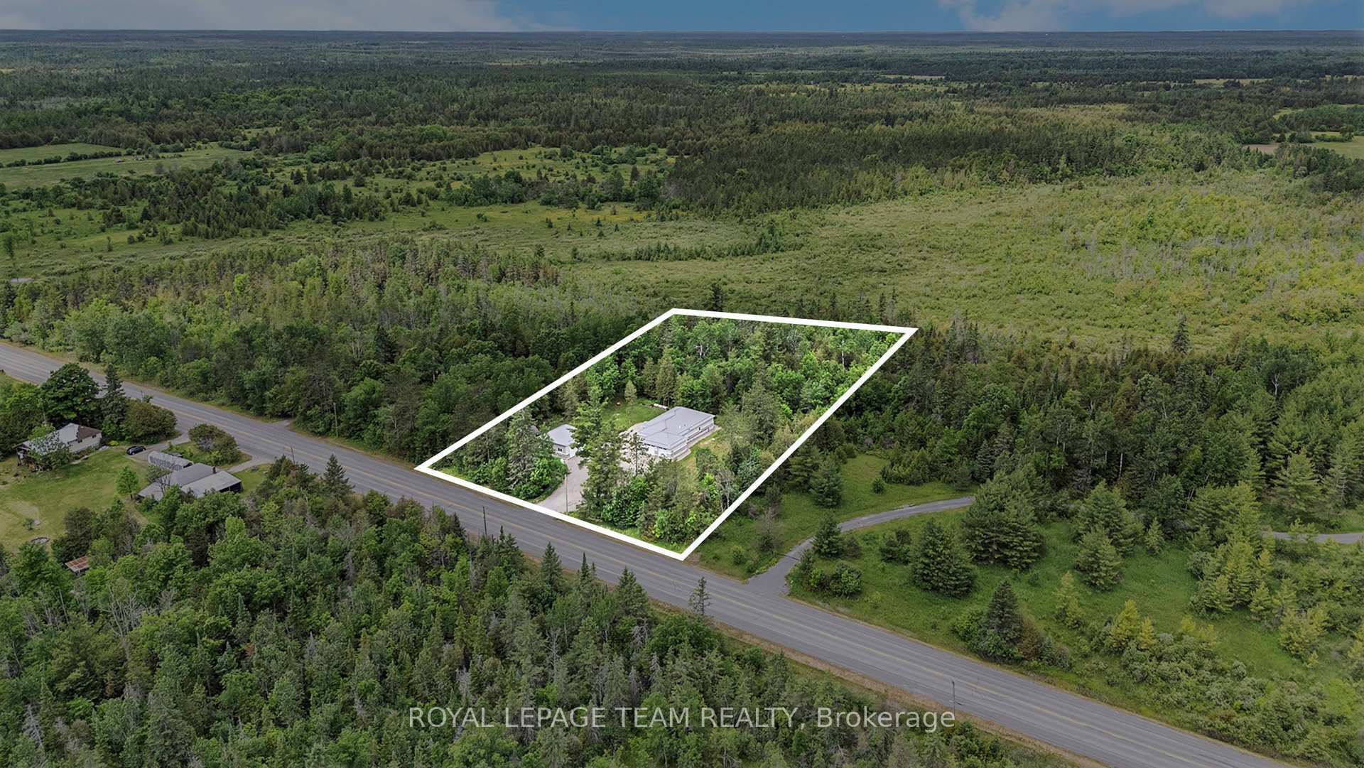 Photo 2 of 4517 Roger Stevens Drive, Ottawa, Rideau Twp South To Roger Stevens Drive — HOMEH