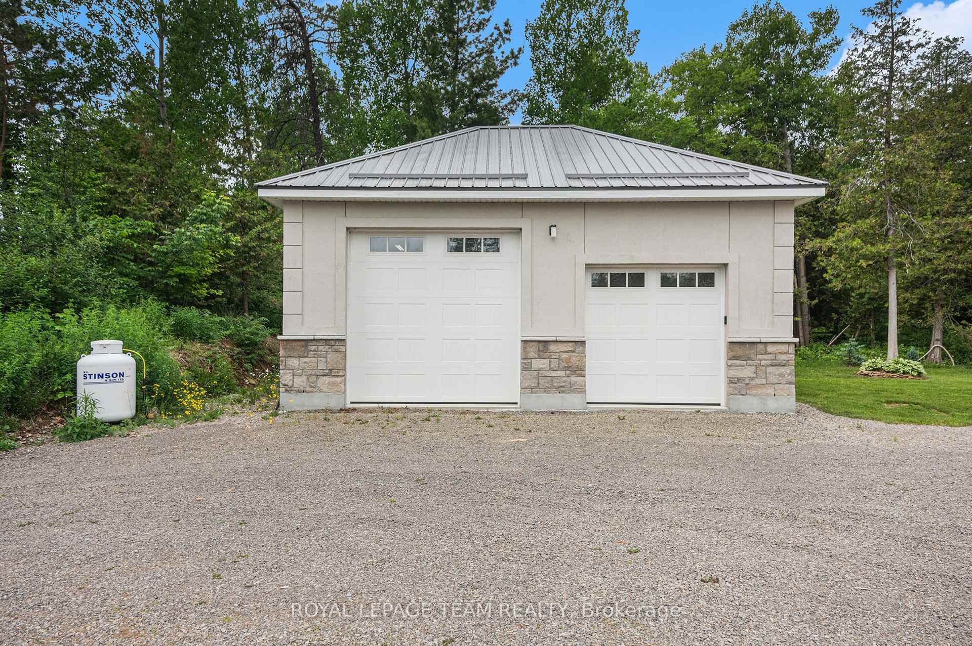 Photo 6 of 4517 Roger Stevens Drive, Ottawa, Rideau Twp South To Roger Stevens Drive — HOMEH