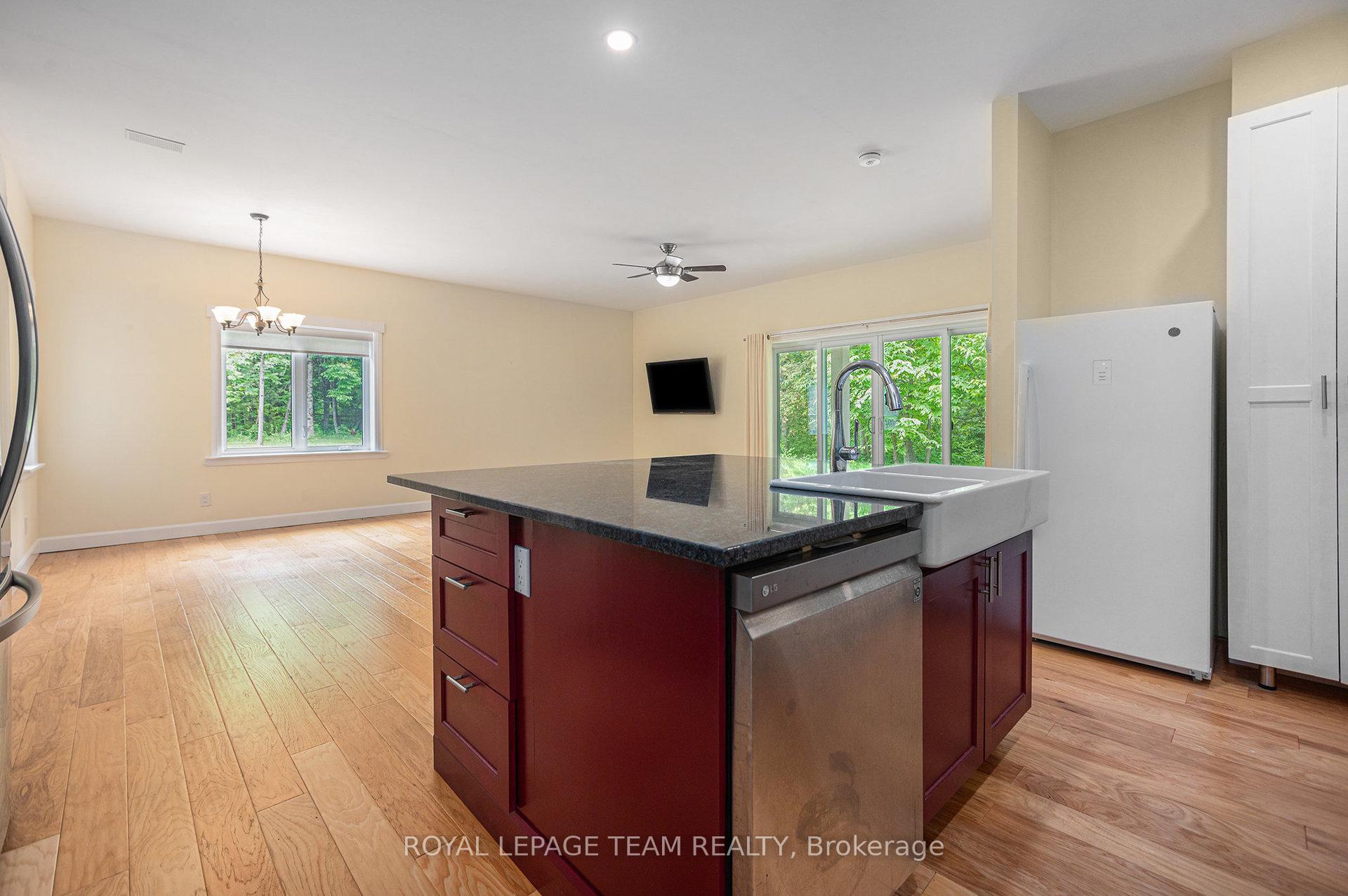 Photo 16 of 4517 Roger Stevens Drive, Ottawa, Rideau Twp South To Roger Stevens Drive — HOMEH