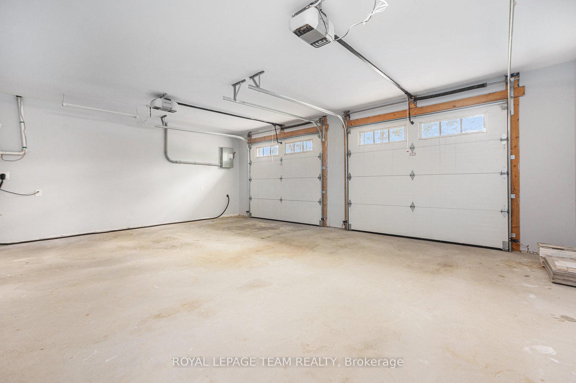 Photo 30 of 4517 Roger Stevens Drive, Ottawa, Rideau Twp South To Roger Stevens Drive — HOMEH