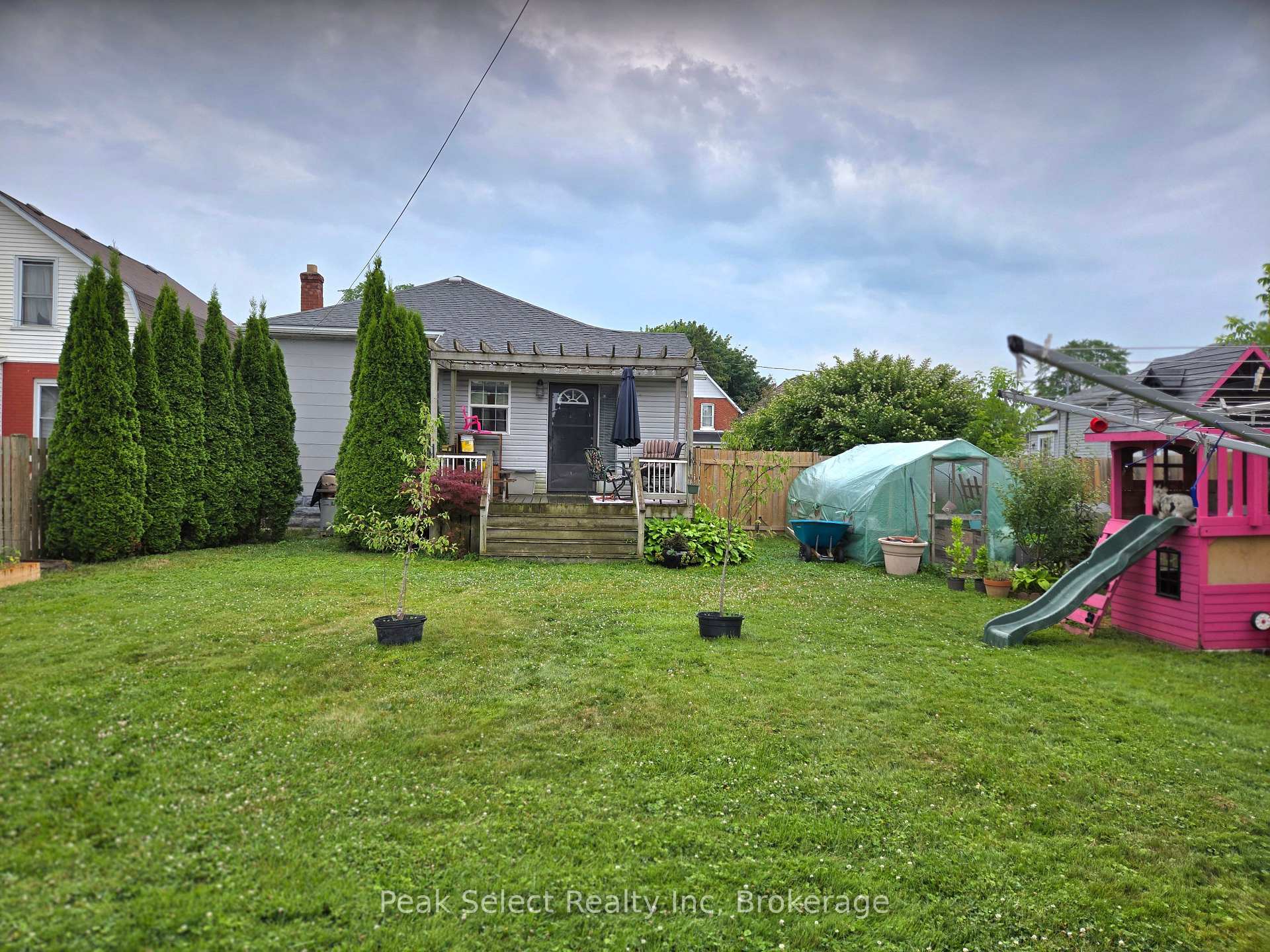 Photo 38 of 104 Erie Street, St. Thomas — HOMEH