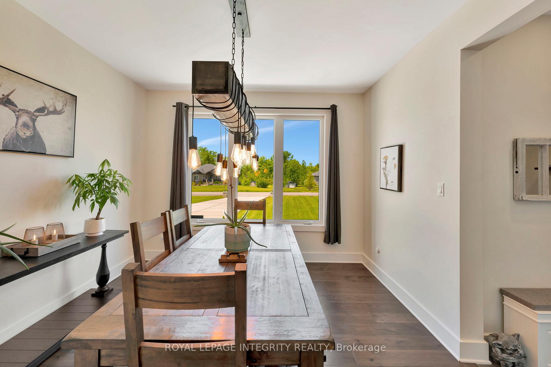 Photo 14 of 244 Starlight Place, Ottawa, Btwn Franktown Rd. & Fallowfield Rd. — HOMEH