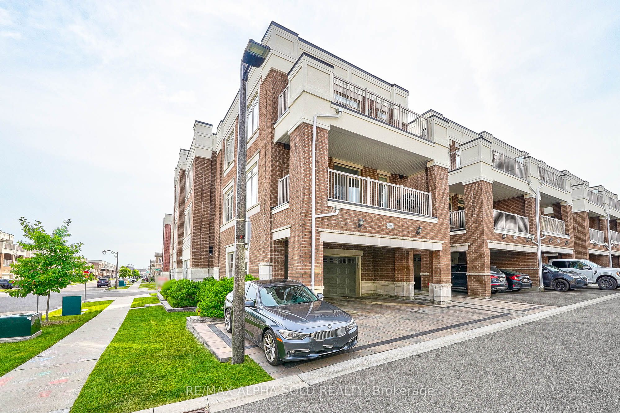 Photo 48 of 1 Villa Ada Drive, Markham, Box Grove — HOMEH