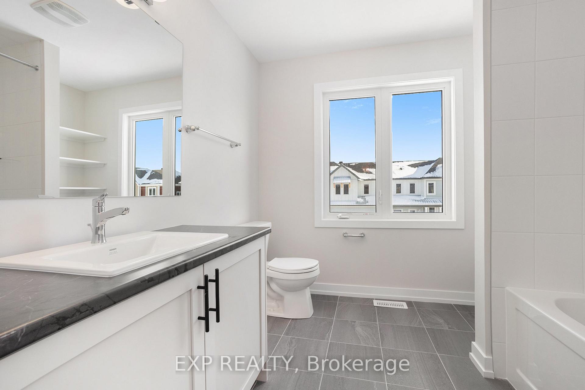 Photo 18 of 960 Seagrave Lane, Ottawa, Btwn Franktown Rd. & Fallowfield Rd. — HOMEH
