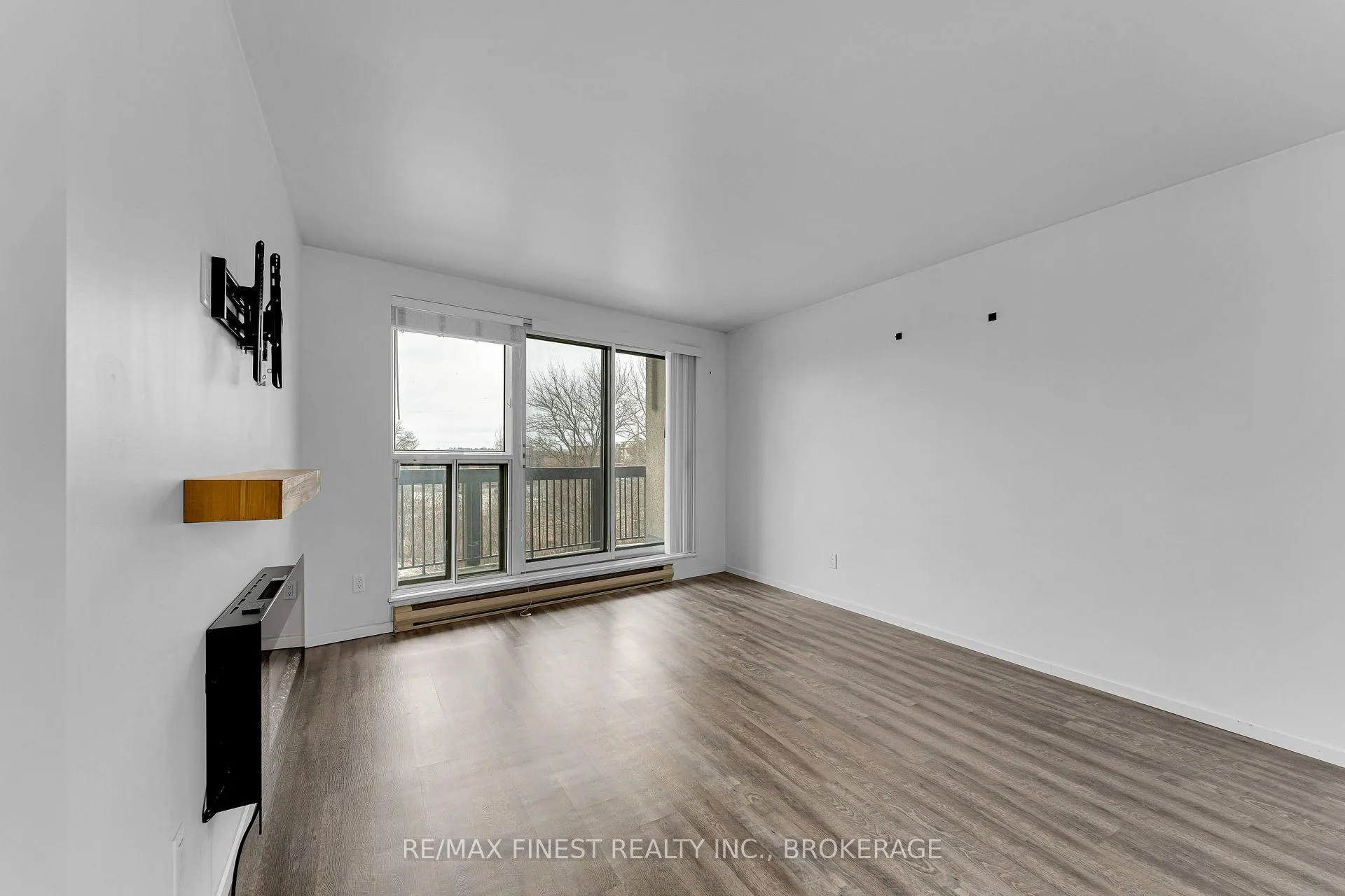 Photo 10 of Unit 312, 66 Greenview Drive, Kingston, Central City West — HOMEH
