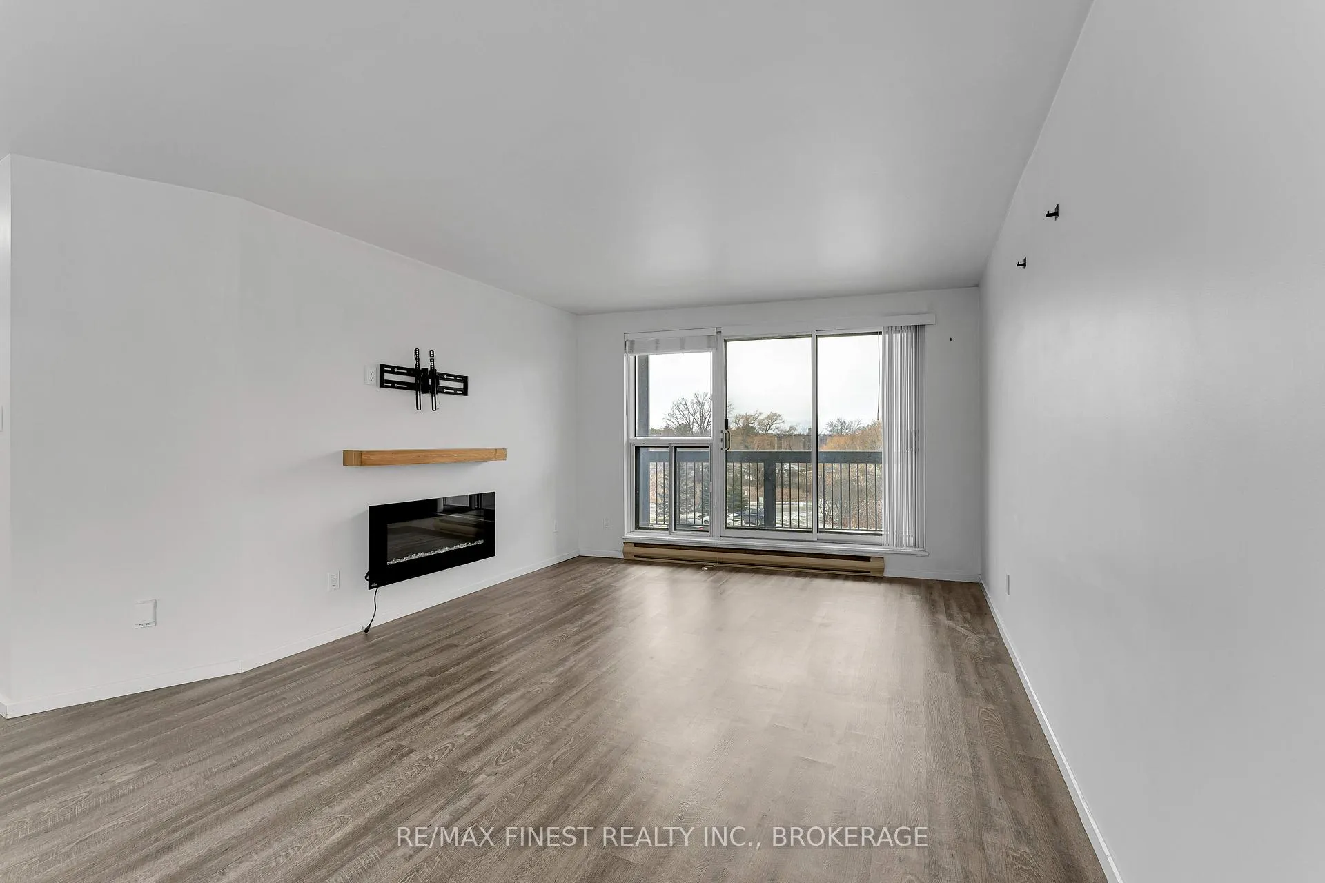 Photo 12 of Unit 312, 66 Greenview Drive, Kingston, Central City West — HOMEH