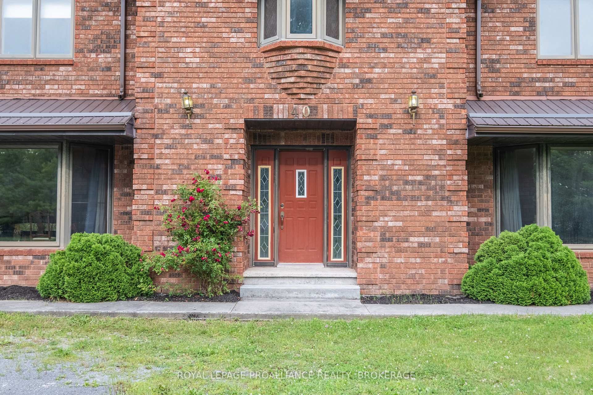 Photo 4 of 40 Concession Street S, Stone Mills — HOMEH