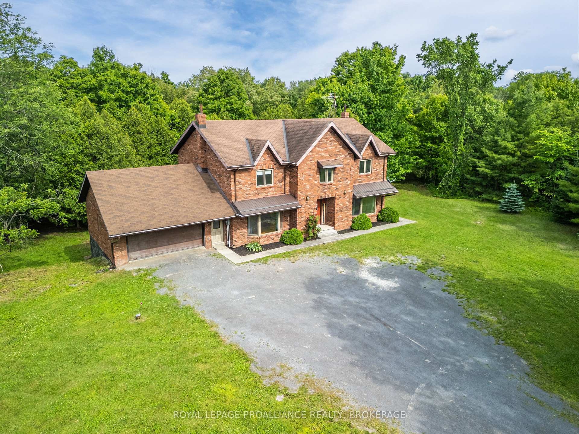 Photo 17 of 40 Concession Street S, Stone Mills — HOMEH