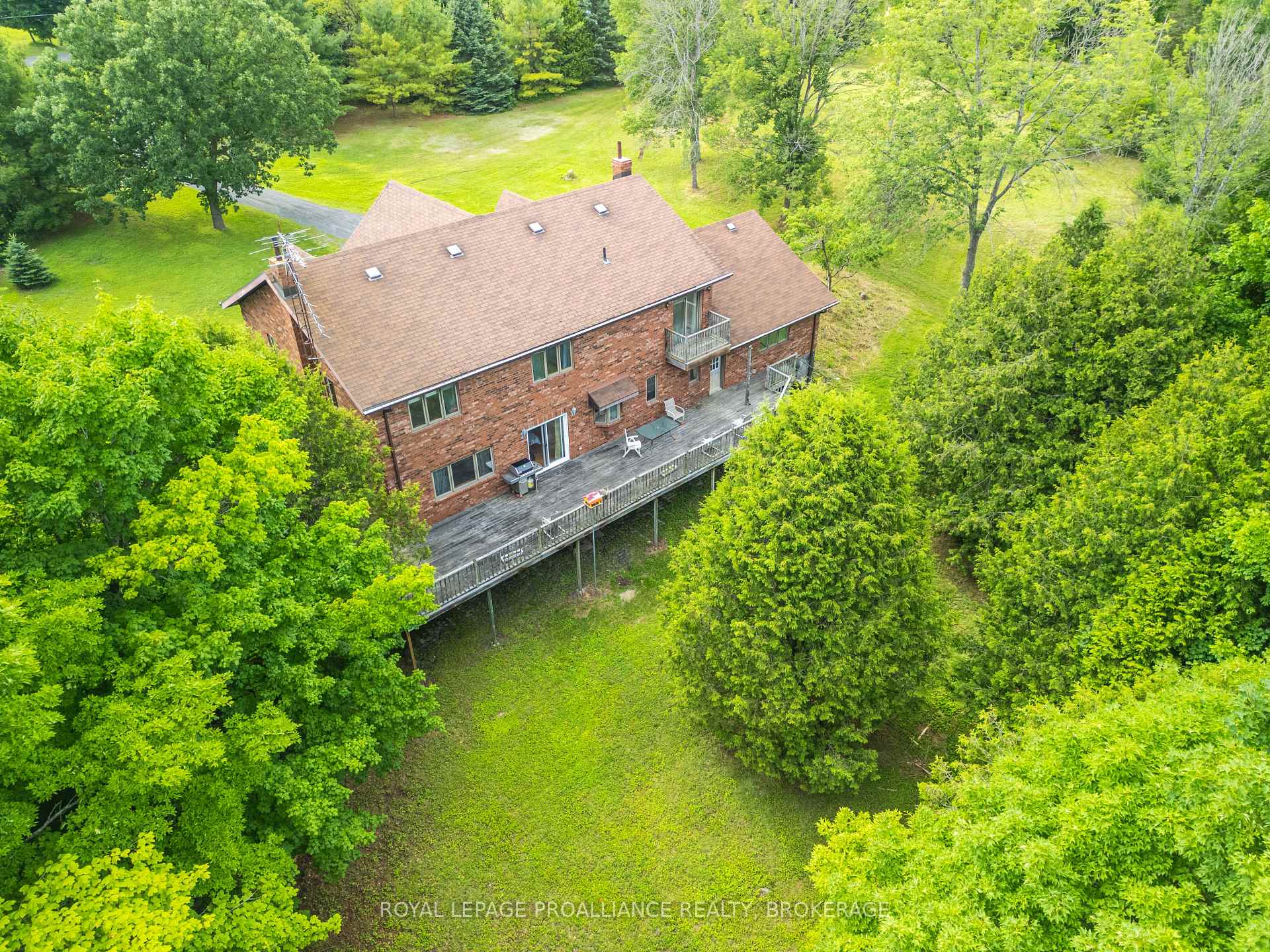 Photo 19 of 40 Concession Street S, Stone Mills — HOMEH