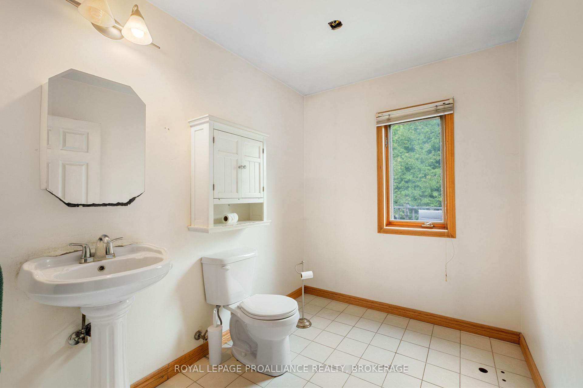 Photo 33 of 40 Concession Street S, Stone Mills — HOMEH