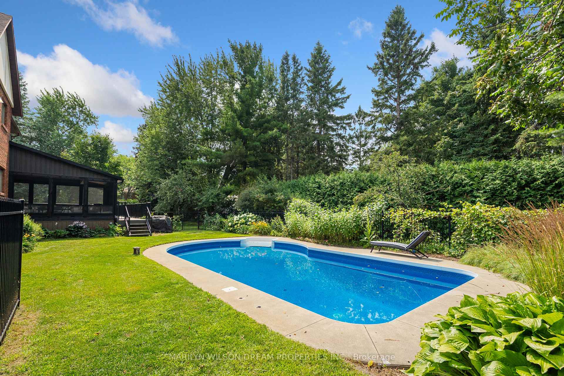 Photo 3 of 3 East Healey Avenue, Ottawa, Stittsville (South) — HOMEH