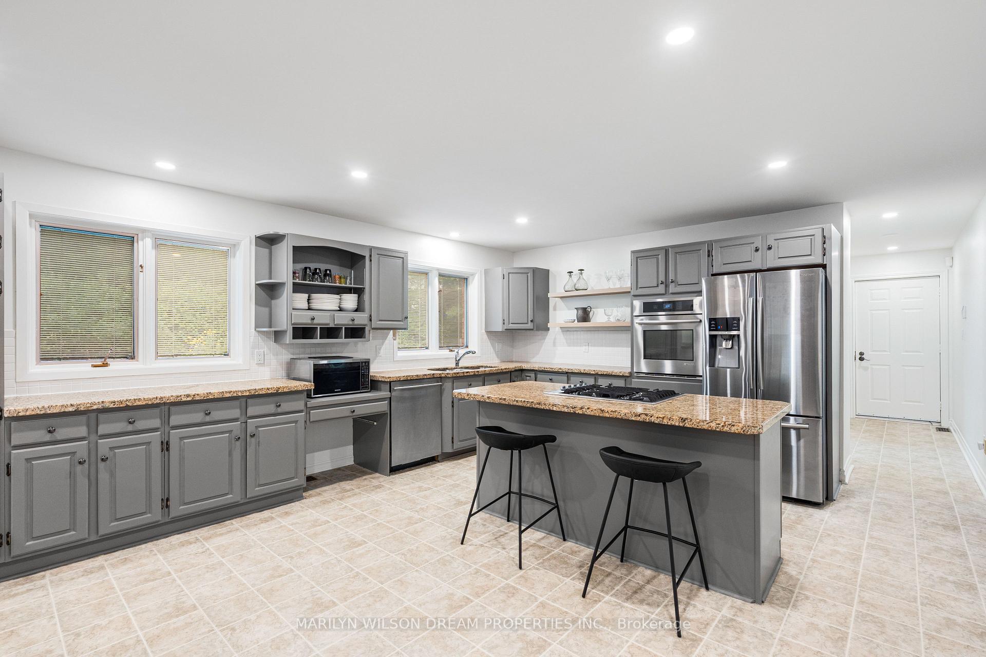 Photo 19 of 3 East Healey Avenue, Ottawa, Stittsville (South) — HOMEH