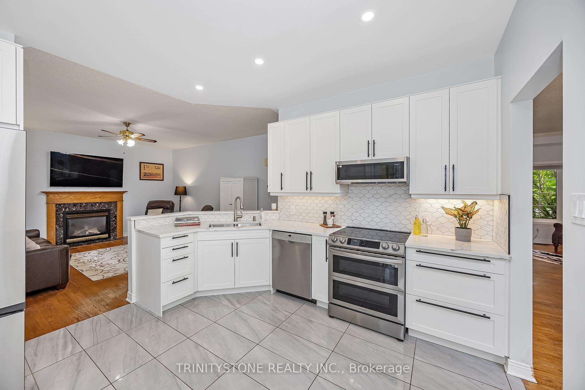 Photo 9 of 6 Cinnabar Way, Ottawa, Stittsville (Central) — HOMEH
