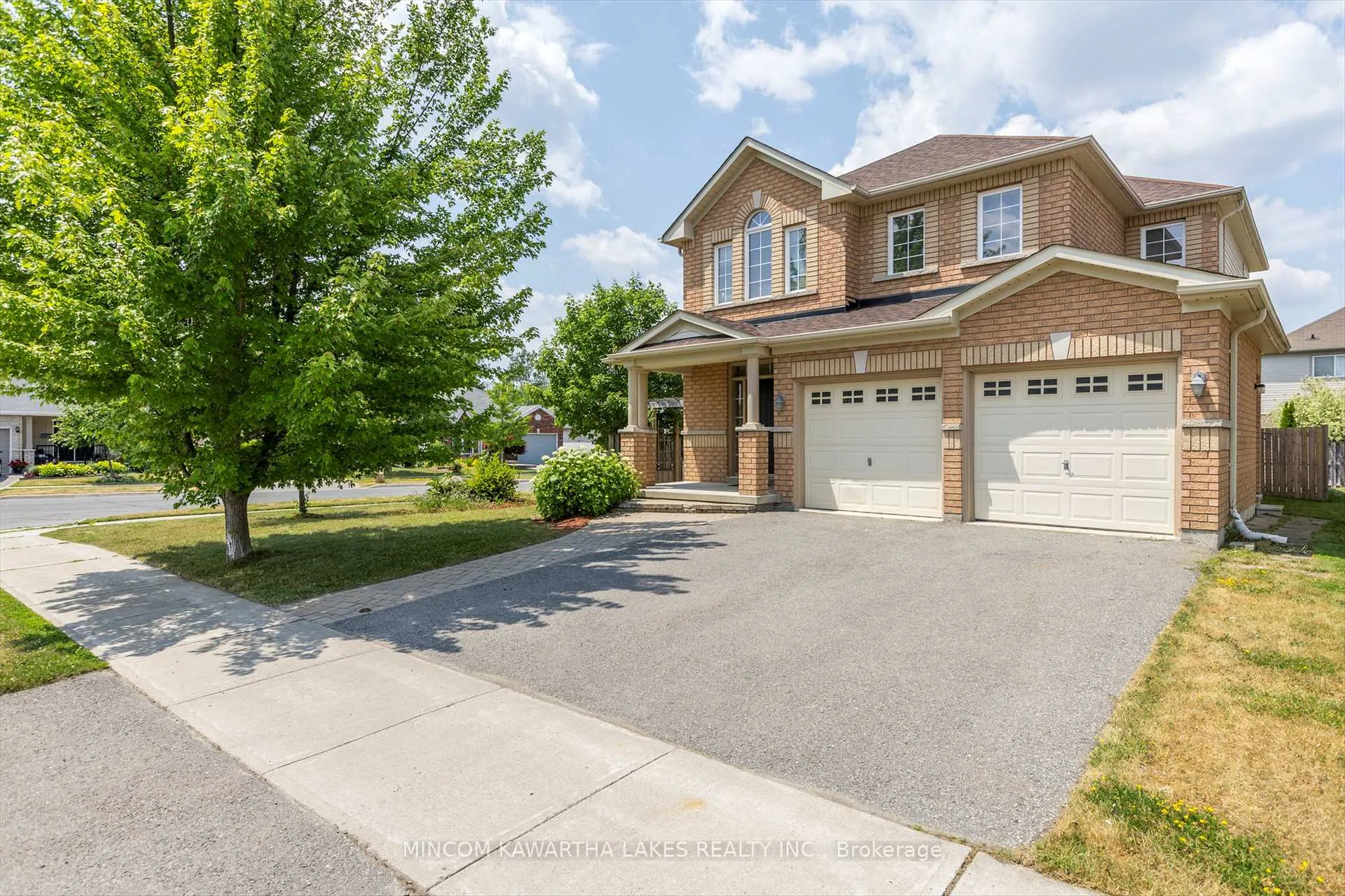 Photo 2 of 1403 Mcauliffe Lane, Peterborough, Ashburnham Ward 4 — HOMEH