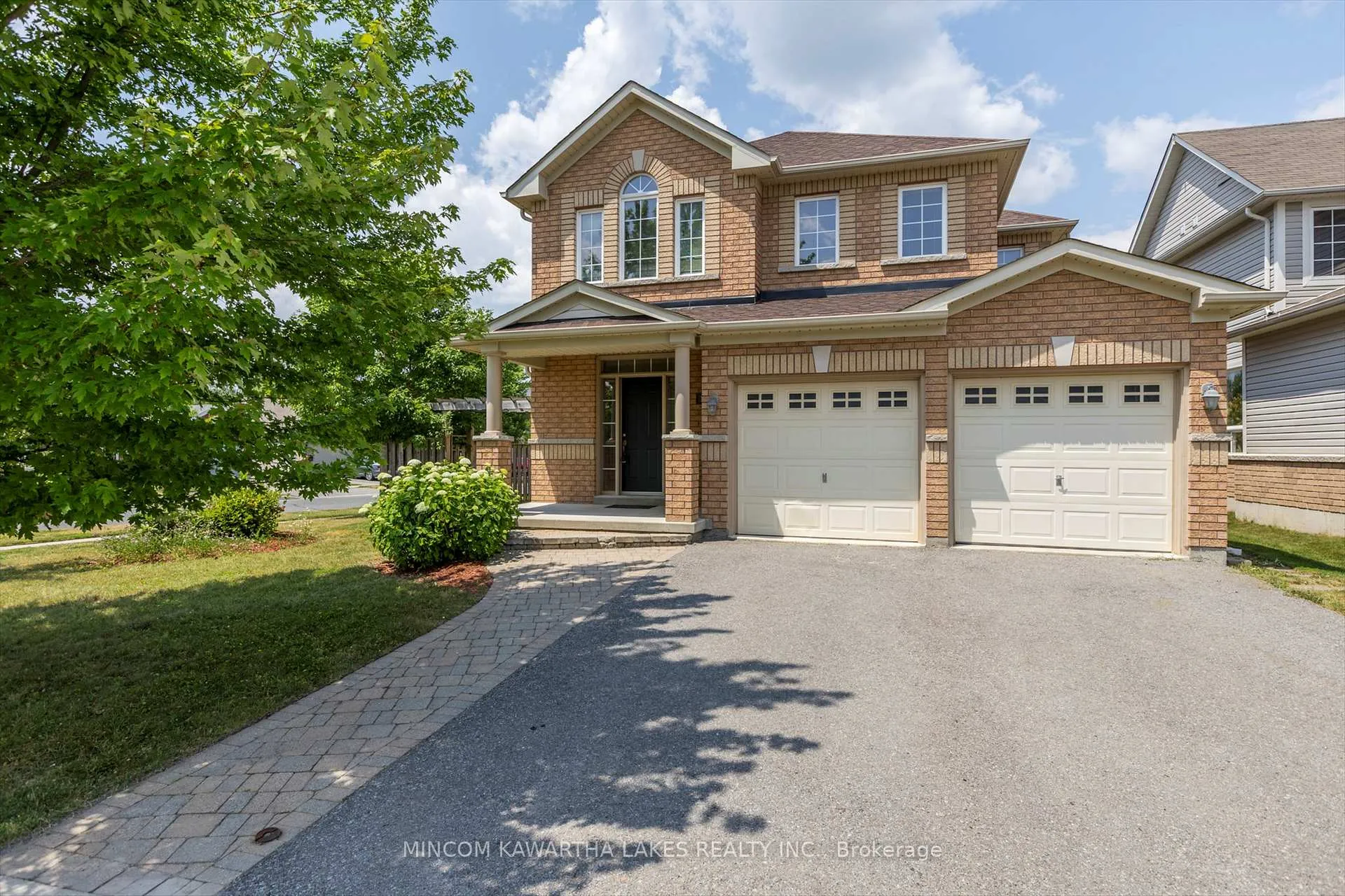 Photo 3 of 1403 Mcauliffe Lane, Peterborough, Ashburnham Ward 4 — HOMEH