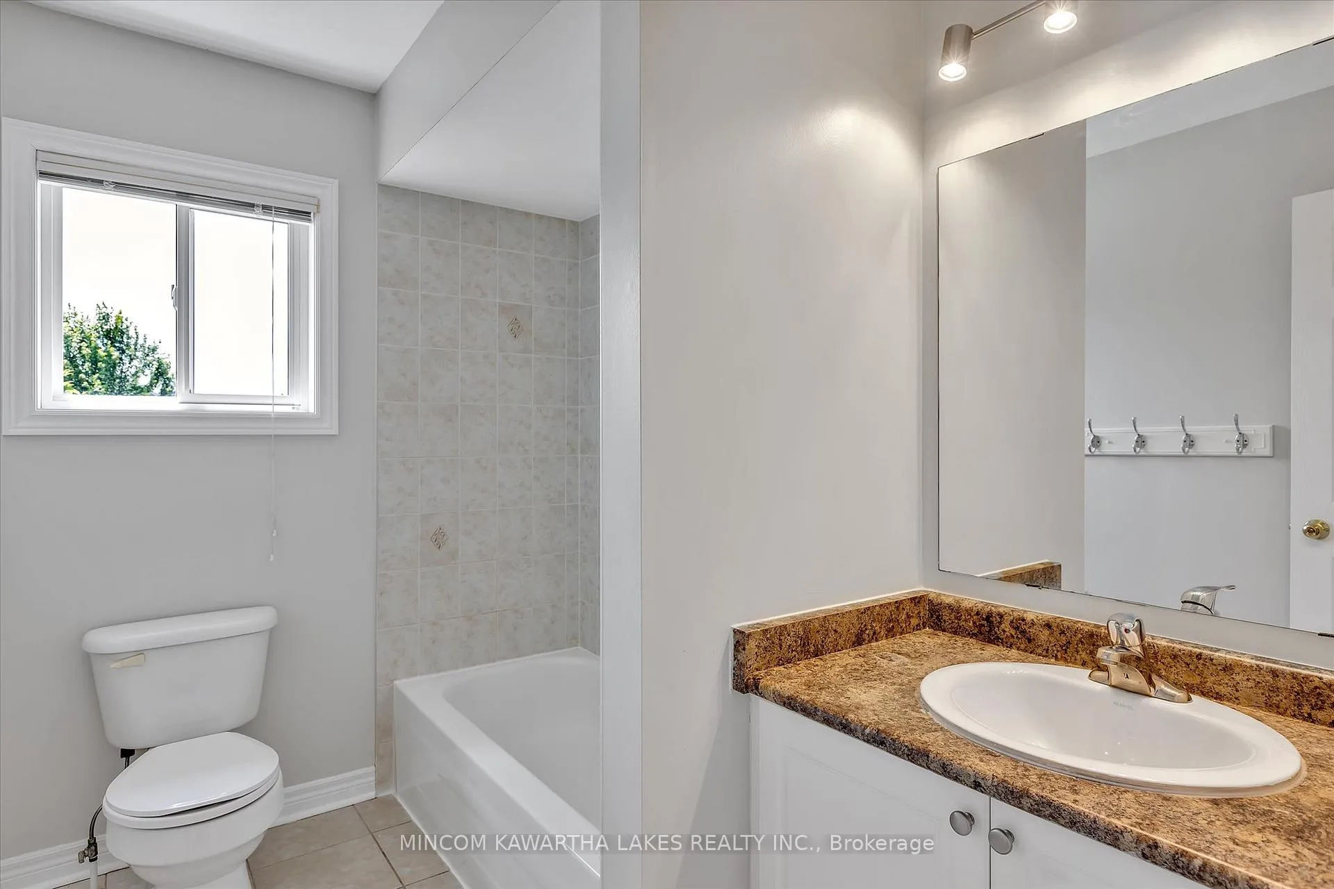 Photo 32 of 1403 Mcauliffe Lane, Peterborough, Ashburnham Ward 4 — HOMEH