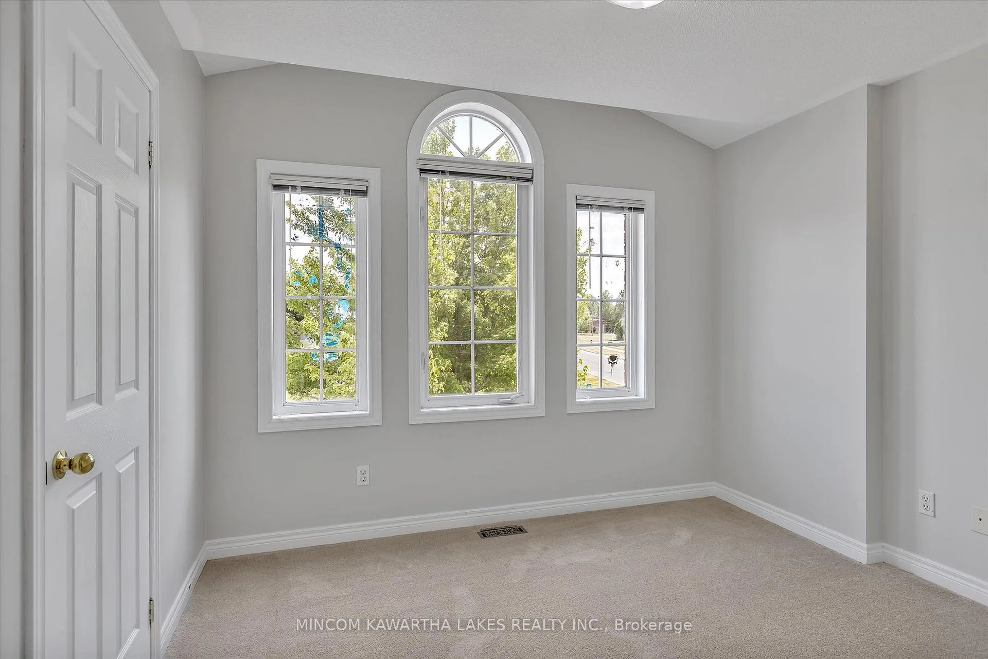 Photo 33 of 1403 Mcauliffe Lane, Peterborough, Ashburnham Ward 4 — HOMEH