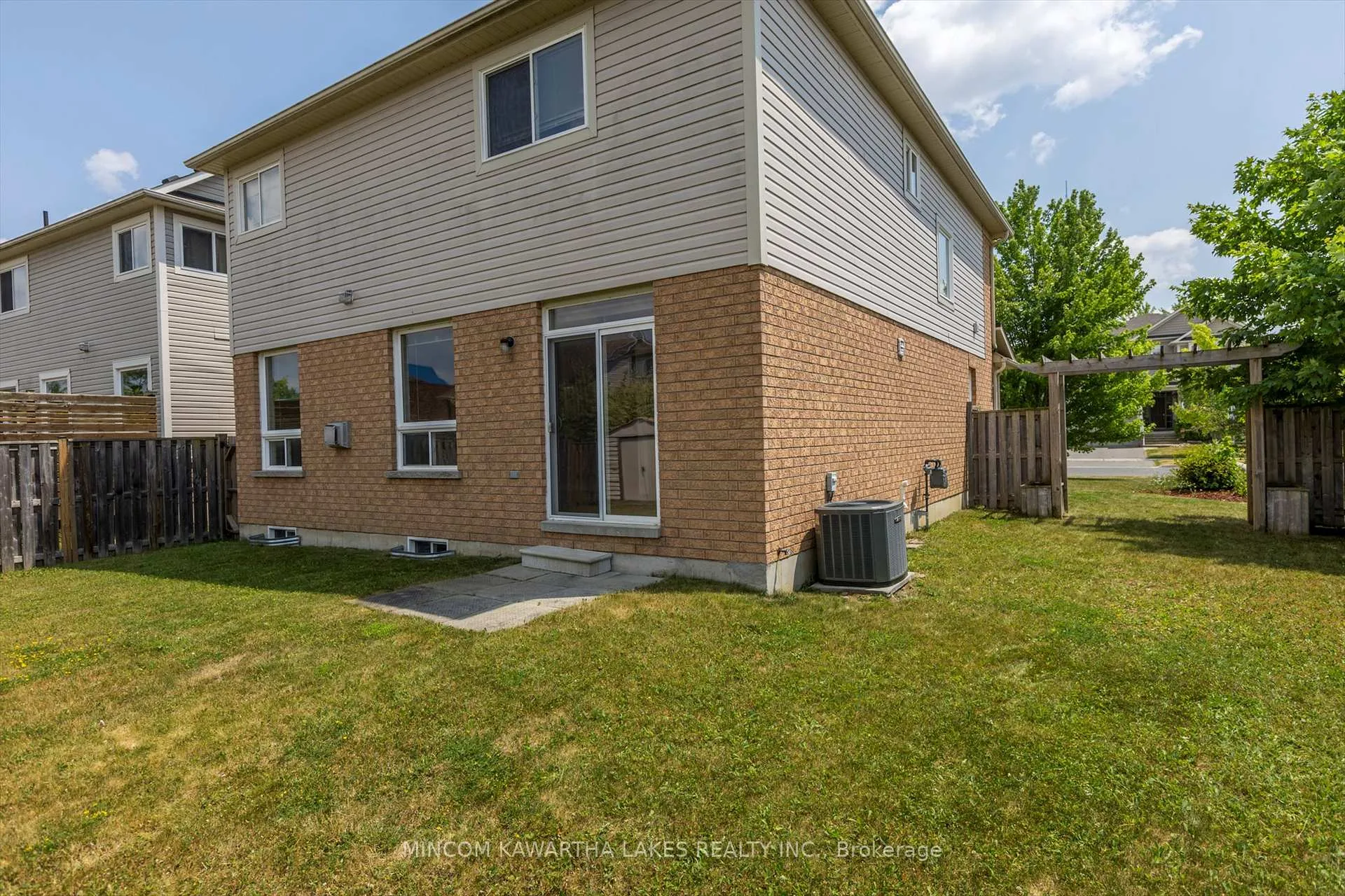 Photo 47 of 1403 Mcauliffe Lane, Peterborough, Ashburnham Ward 4 — HOMEH