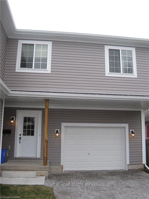 Photo 2 of 55 Leeper Street, St. Catharines, Western Hill — HOMEH
